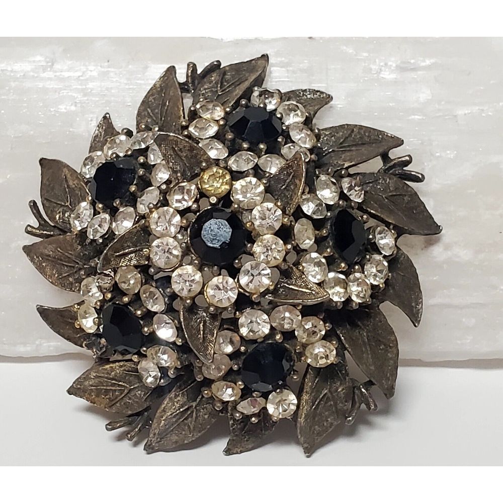 VTG Brooch Floral Leaf  Bouquet Bling Unsigned Dimensional Blk/Clr/ Silver Pin